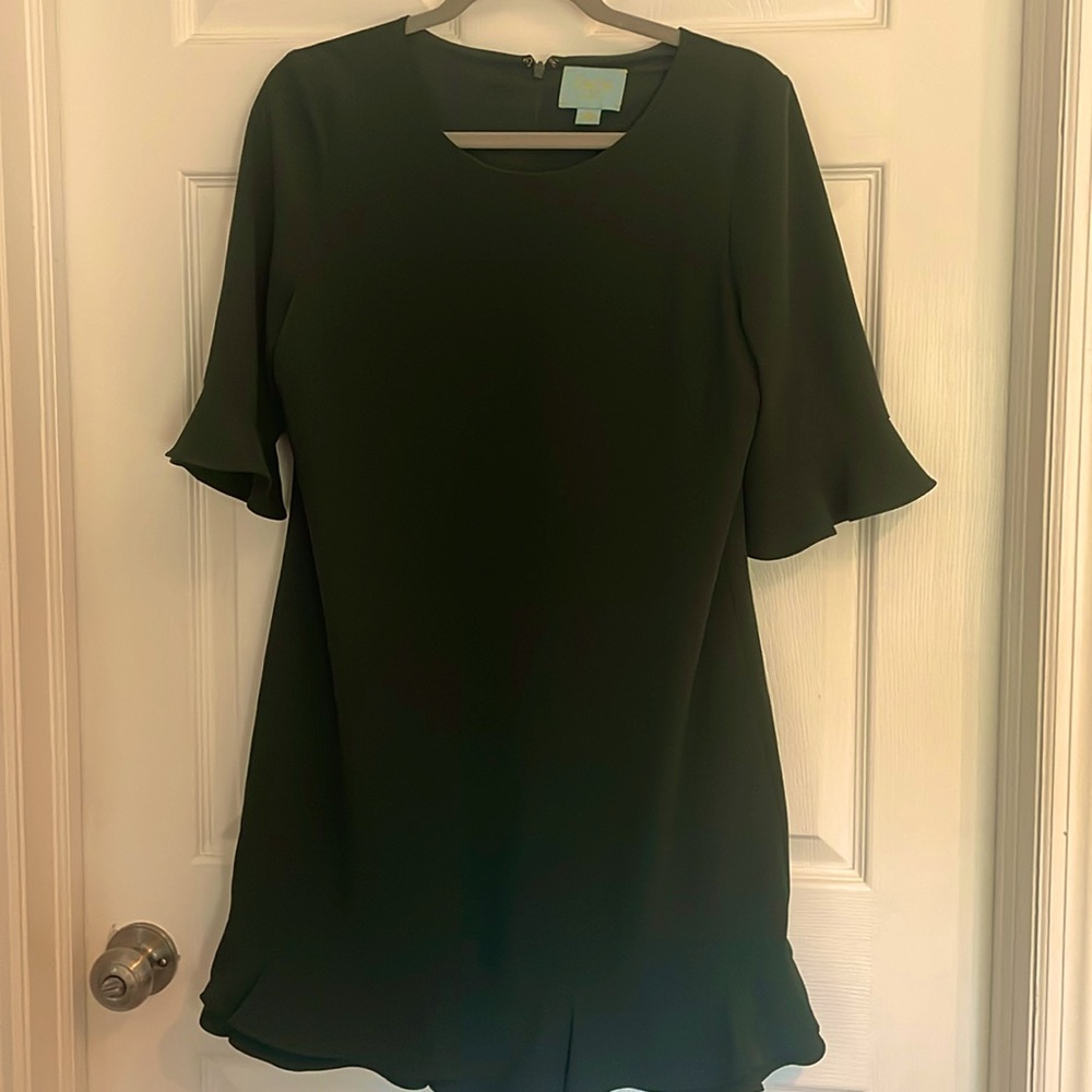 CeCe Hunter green ruffle sleeve dress